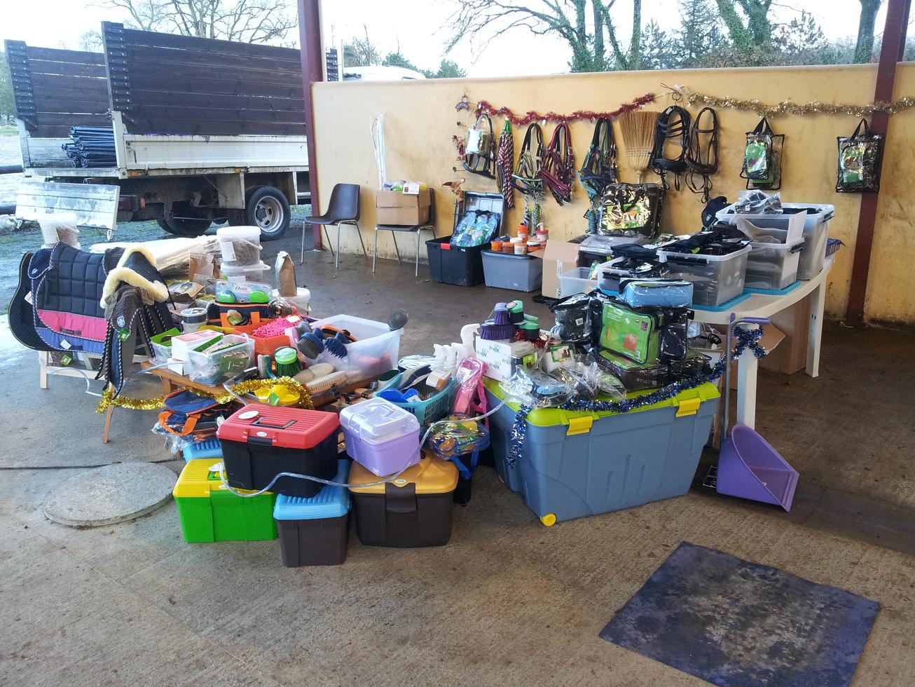 Stand Horse Pro-Services, CE Petit Souper, Equipemetement équestre, matériel équestre, mallette, tapis cso, dressage.....